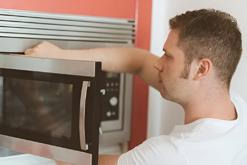 Essential Tips for Built-In Microwave Repair in West Miami, FL